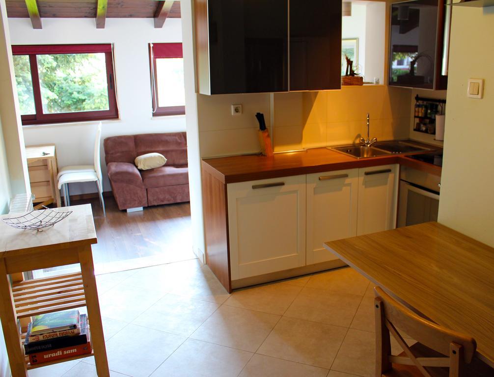 Apartment Pinia Пореч Екстер'єр фото
